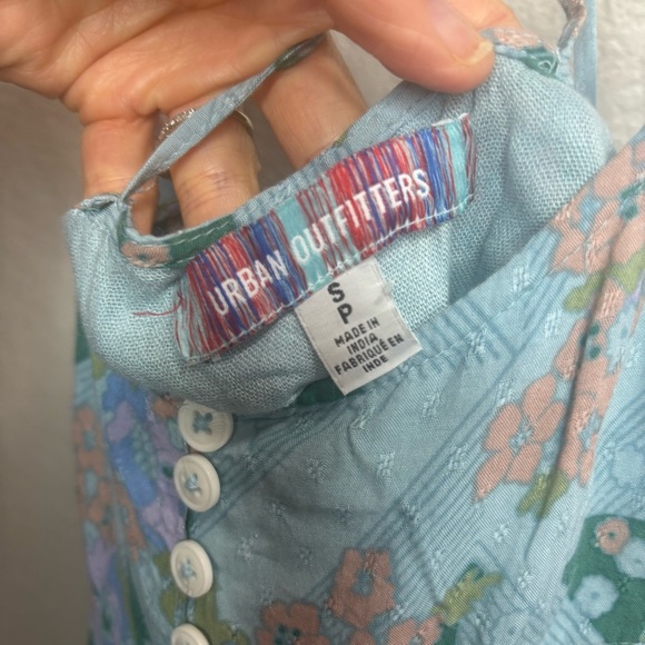 Urban Outfitters Blue Floral Dress with Buttons - Picture 3 of 4